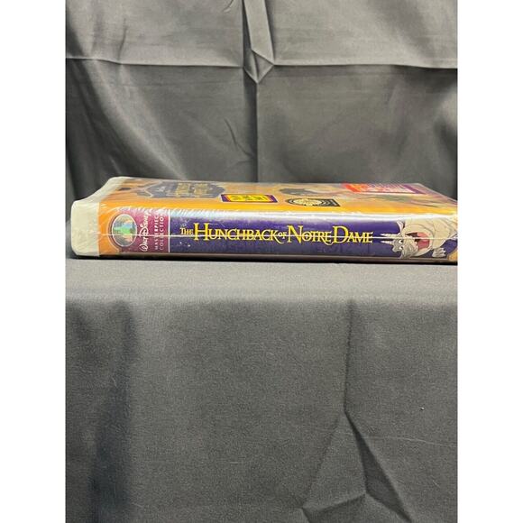 The Hunchback Of Notre Dame VHS Sealed / New Video Tape Clamshell - Picture 4 of 4